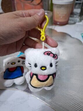 Cute Practical HELLO KITTY SET OF 2 Keychain Keyring Handbag Charm Accessory